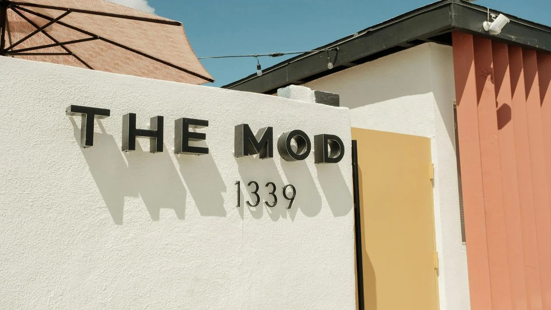 The Mod Hotel Palm Springs