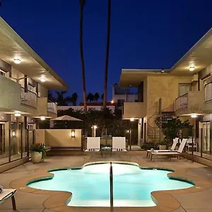 3* Hotel 7 Springs Inn&suites
