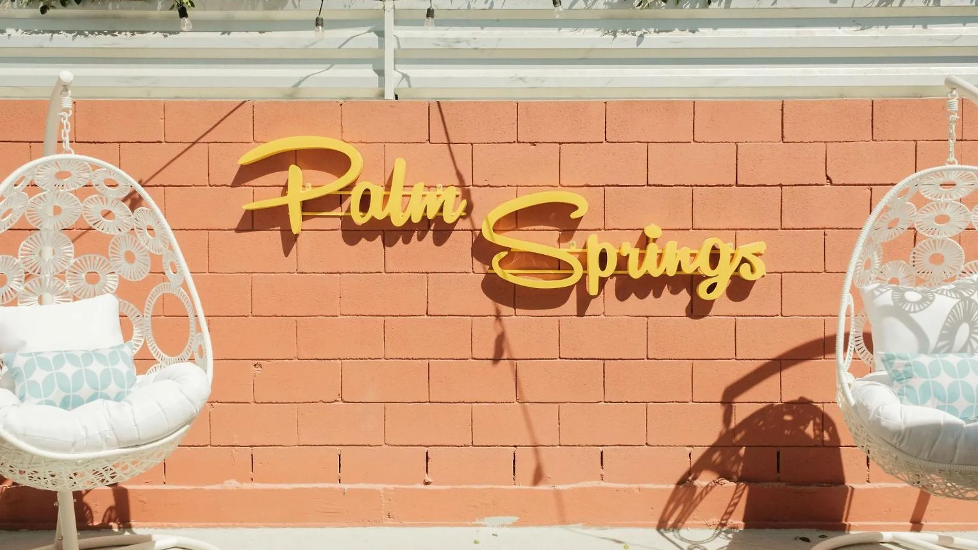 The Mod Hotel Palm Springs